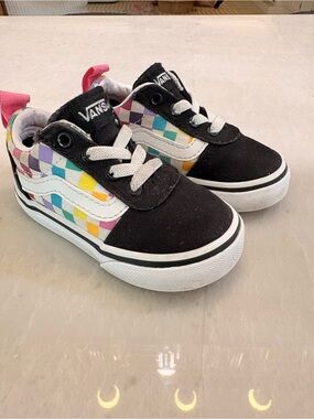 Vans Kids Black Canvas Sneakers with Rainbow Checkerboard